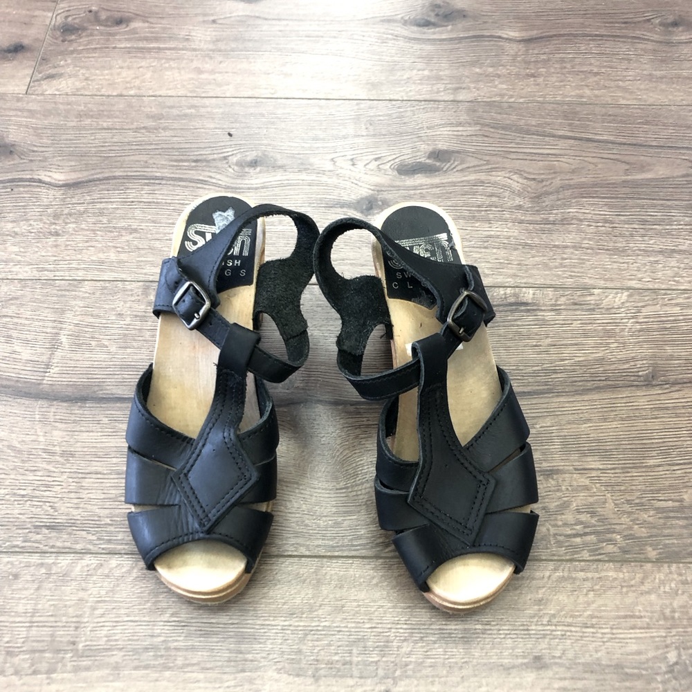 SVEN SWEDISH CLOGE ACCENT LEATHER TAUPE CHUNKY HERLS SANDALS BLACK SIZE 37 EU